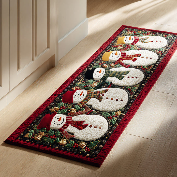 Traditional Snowman Runner Rug NCU0HH1075