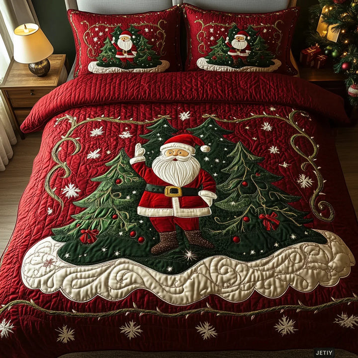3-Piece Quilted Bed Set - Santa's Workshop Collection